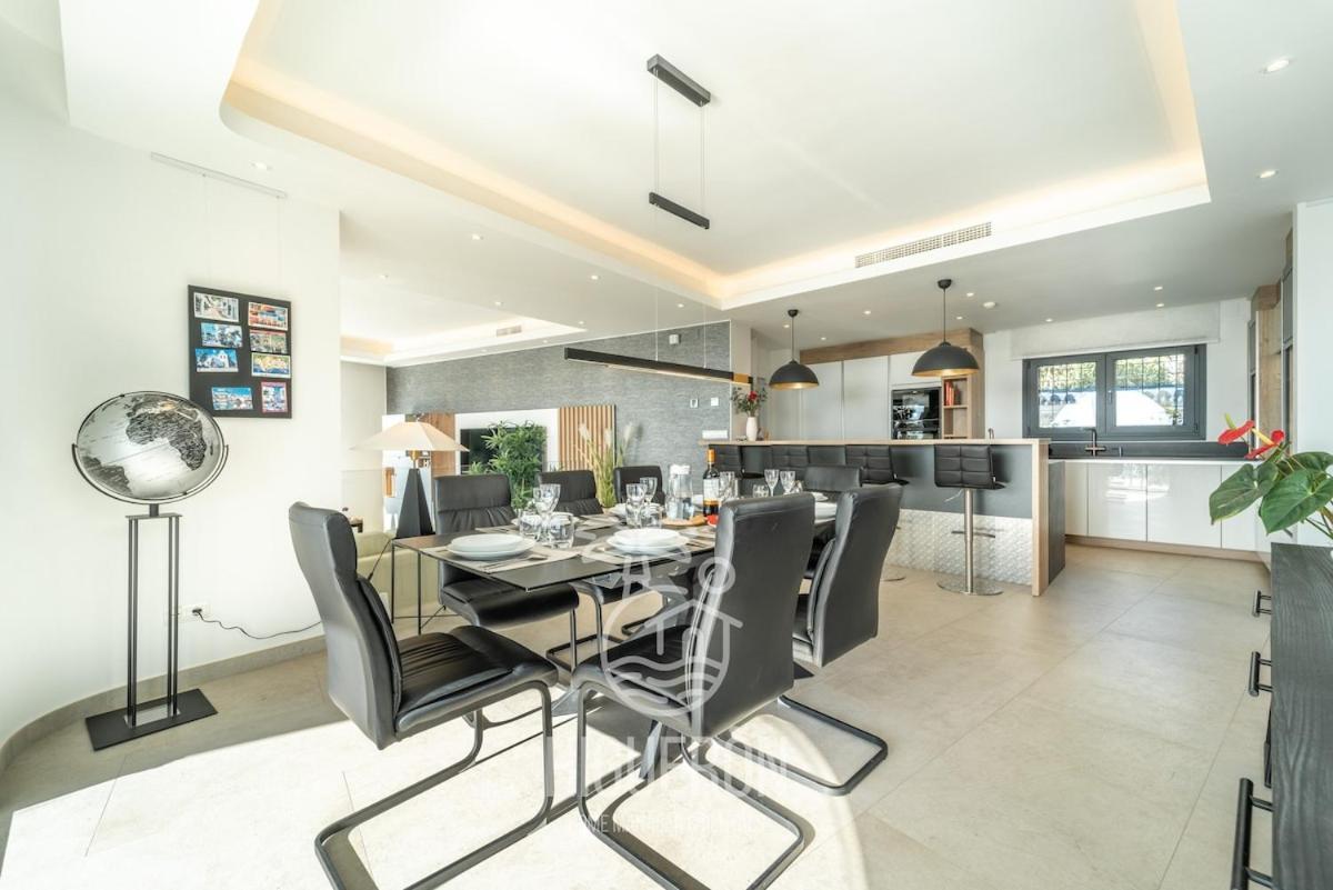 Villa Higueronrentals Centinela *