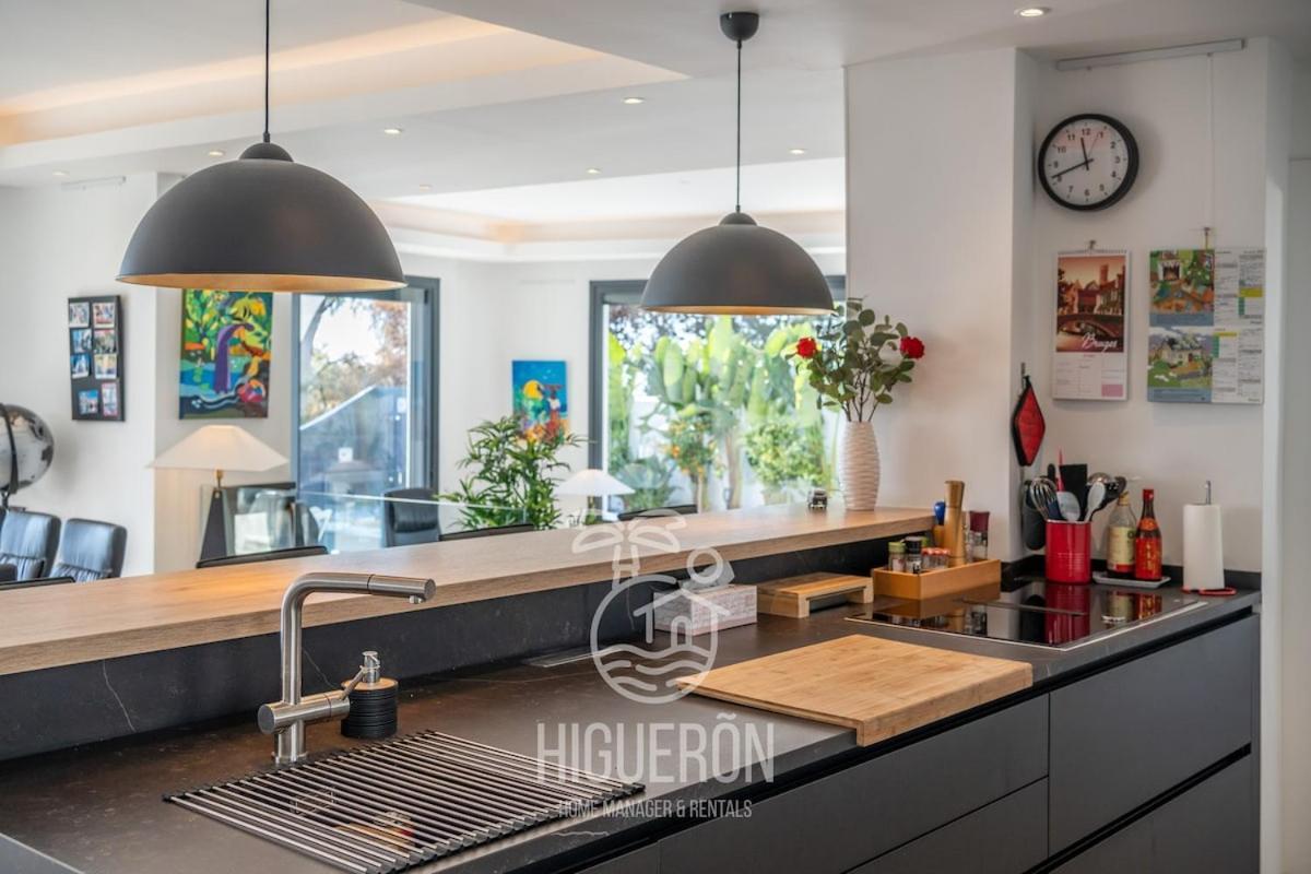 Higueronrentals Centinela