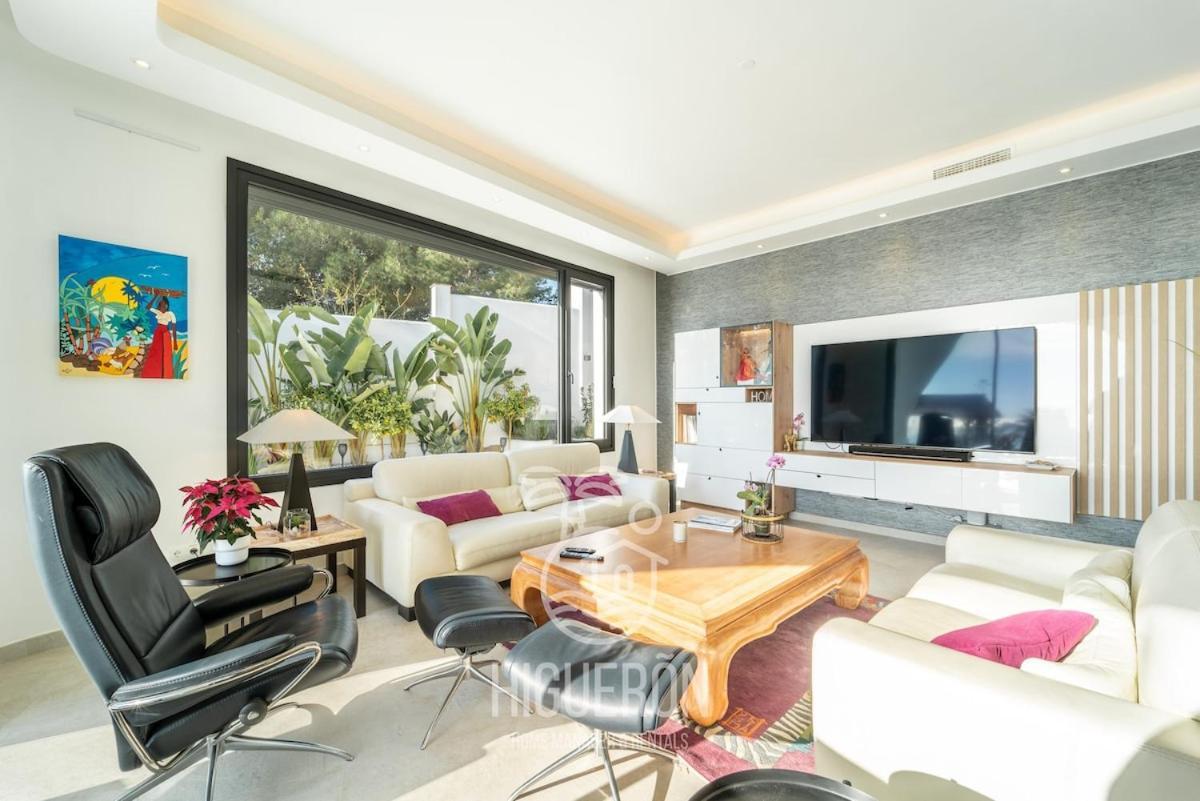 Villa Higueronrentals Centinela